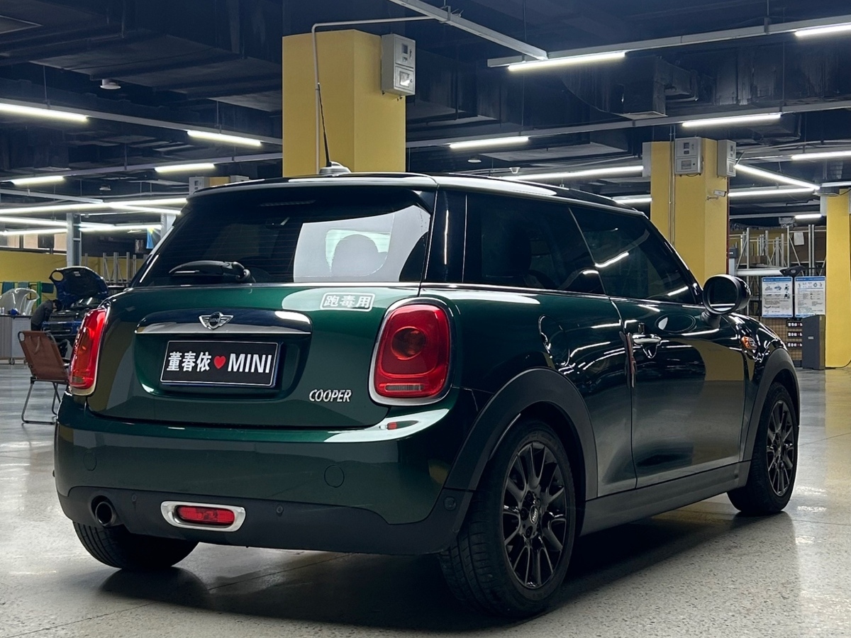 MINI MINI  2018款 1.5T COOPER 色彩紀念版圖片