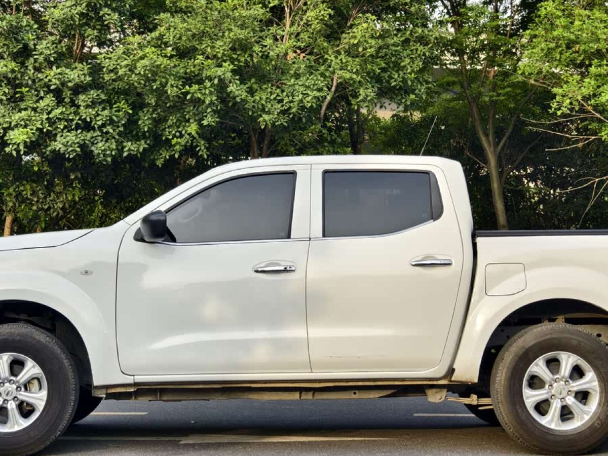 日產(chǎn) 納瓦拉  2019款 2.5L手動(dòng)兩驅(qū)舒適型國(guó)VI QR25圖片