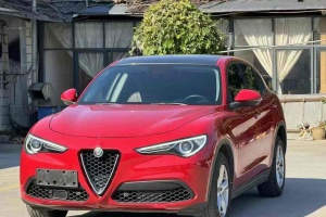 Stelvio 阿爾法·羅密歐 2.0T 200HP 精英版