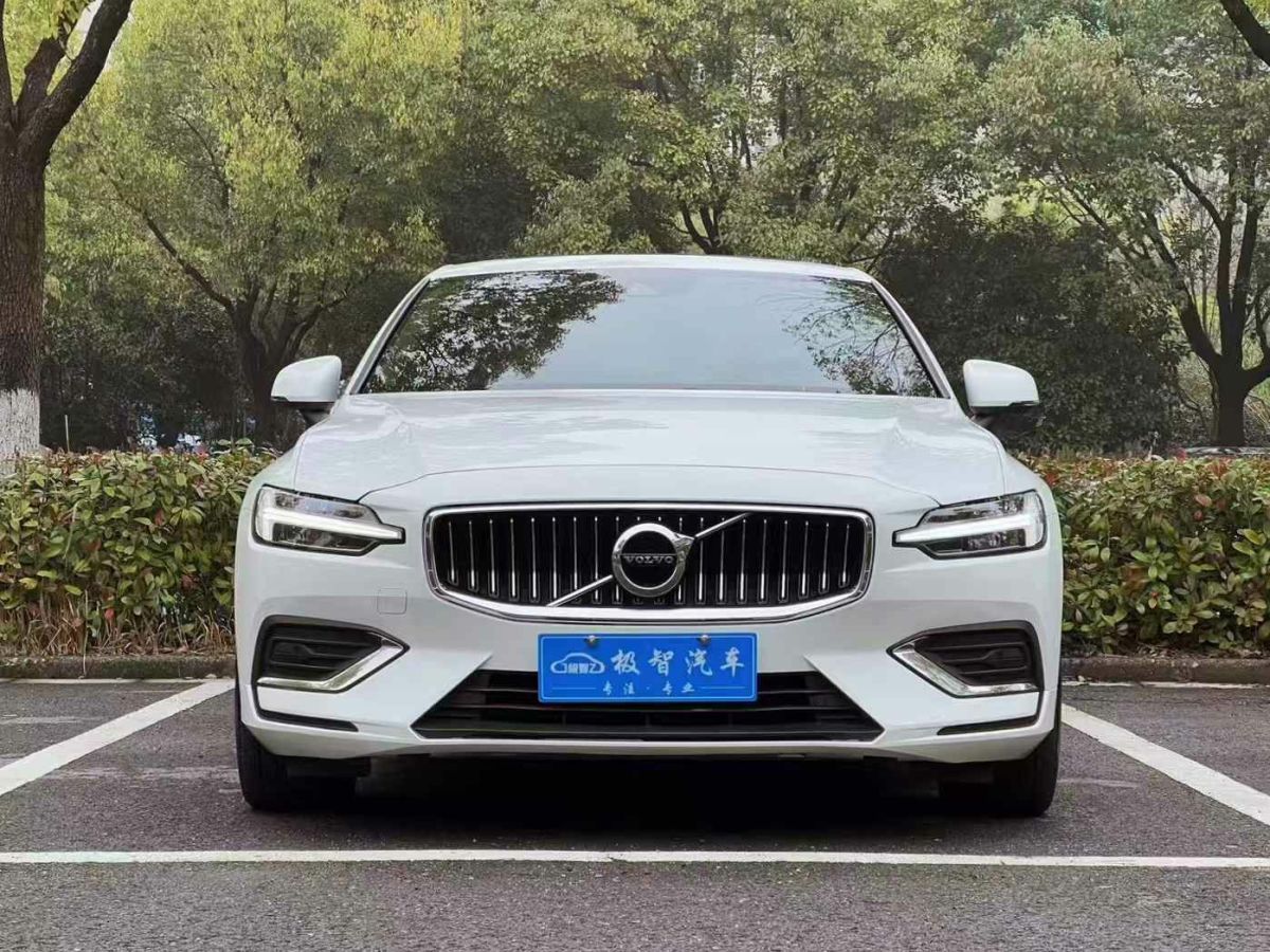 沃爾沃 S60L  2021款 T3 智行豪華版圖片