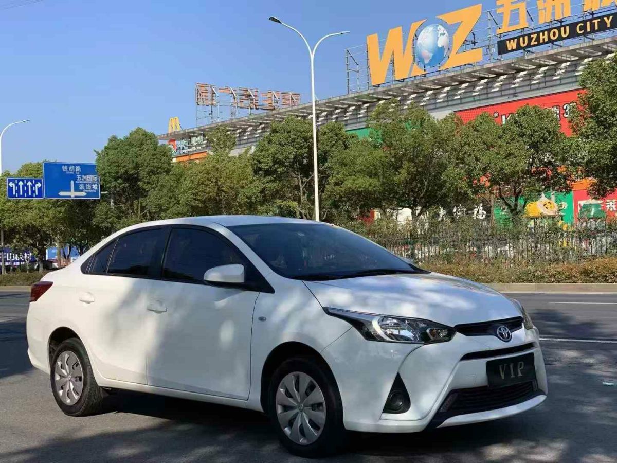 豐田 YARiS L 致享  2018款 1.5E CVT冠軍限量版圖片