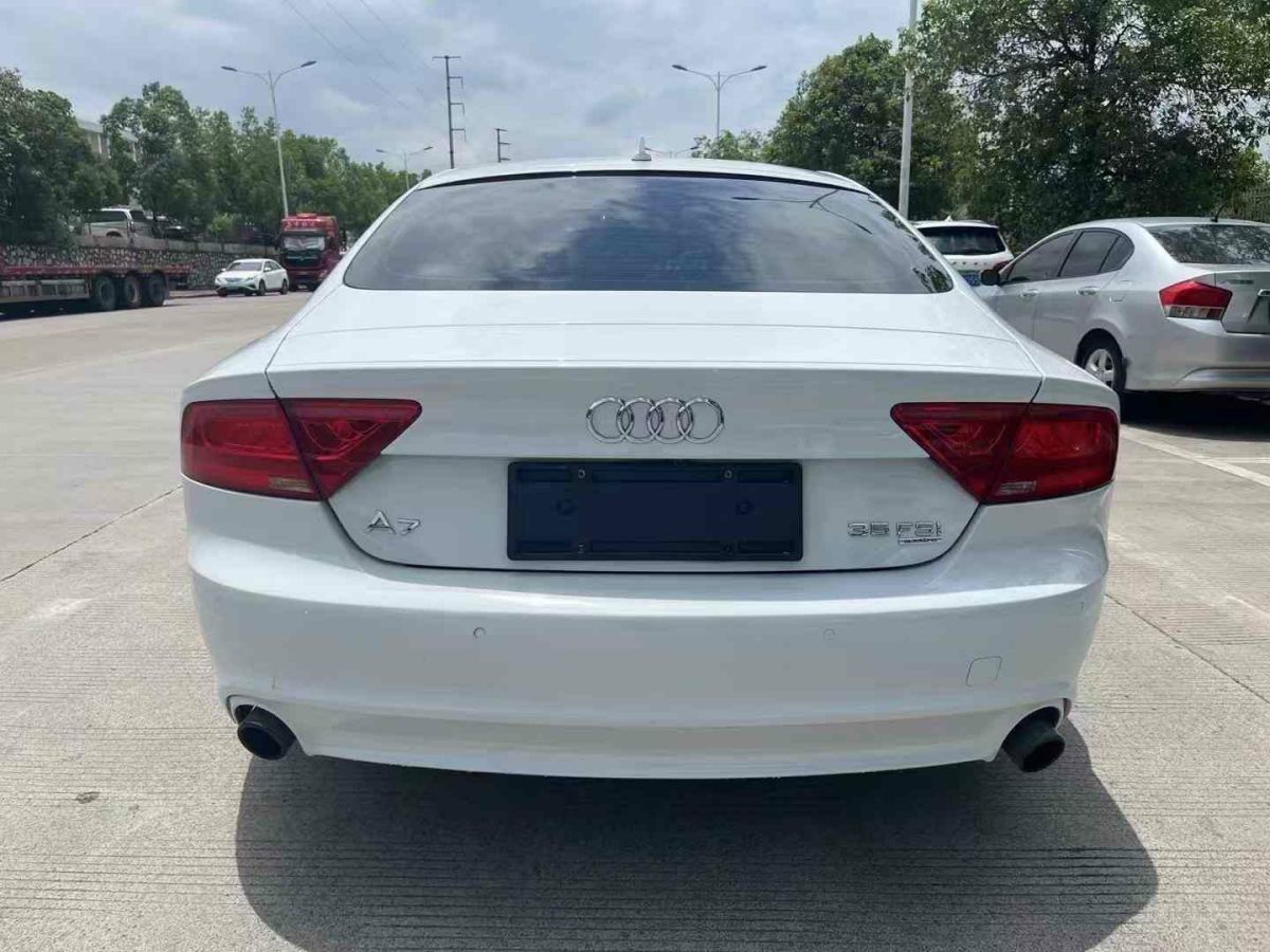 奧迪 奧迪A7  2014款 A7 Sportback 3.0TFSI 50TFSI Quattro舒適型圖片