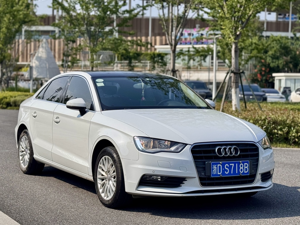奧迪 奧迪A3  2014款 Limousine 35 TFSI 自動時尚型圖片