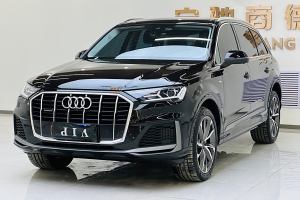 奧迪Q7 奧迪 55 TFSI quattro S line運(yùn)動(dòng)型