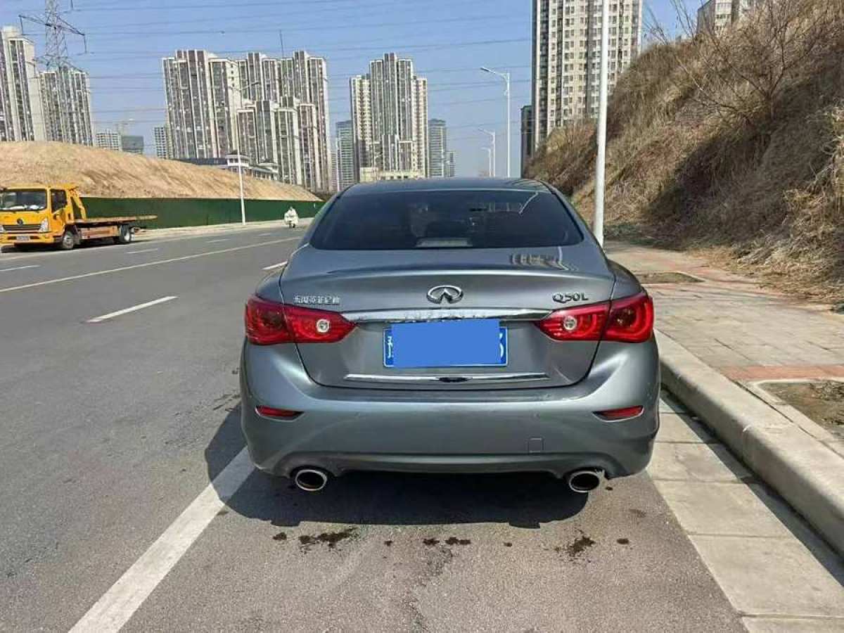 英菲尼迪 Q50L  2015款 2.0T 舒適版圖片