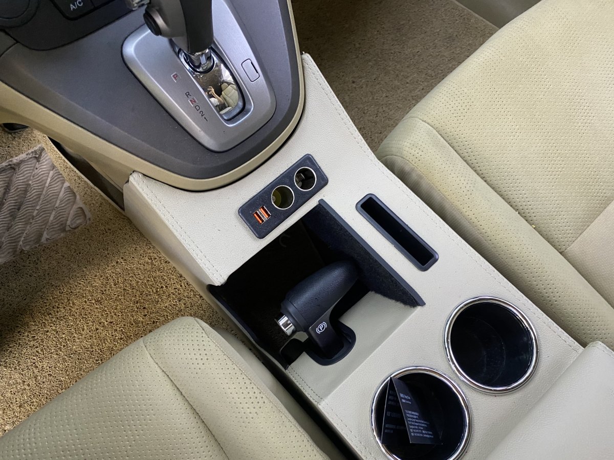 本田 CR-V  2010款 2.0L 自动四驱经典版图片