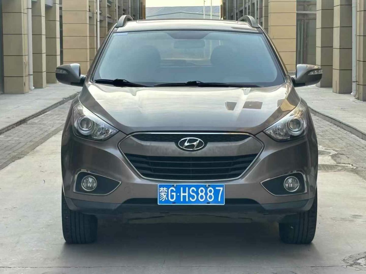 現(xiàn)代 ix35  2012款 2.0 GLS 兩驅(qū)精英天窗型圖片