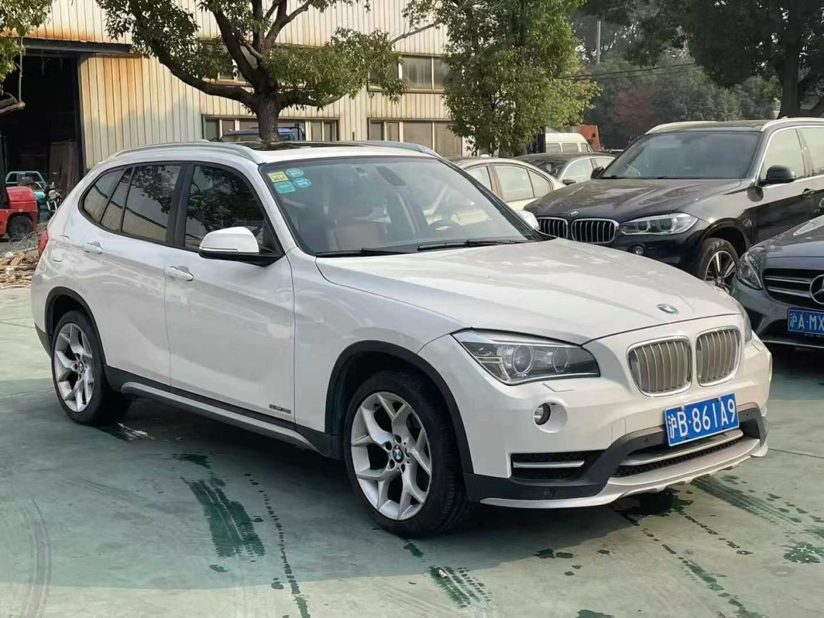 寶馬 寶馬X1  2015款 xDrive20i X套裝晉級(jí)版圖片