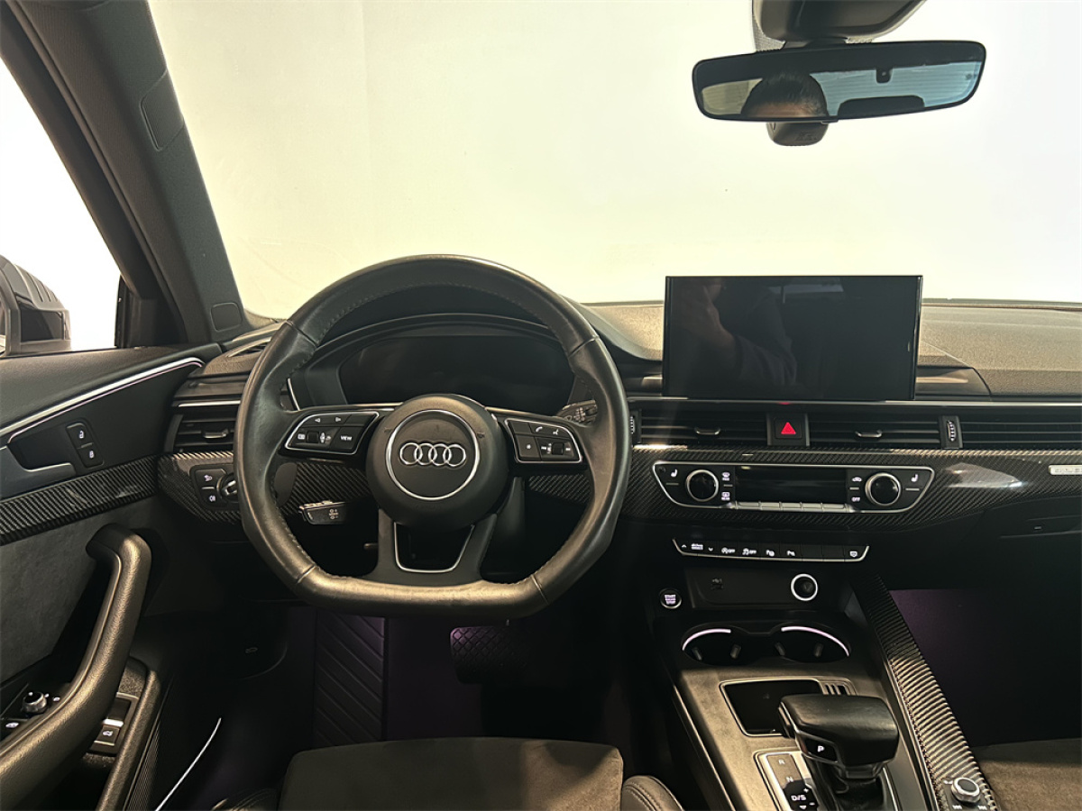 奧迪 奧迪A4L  2022款 45 TFSI quattro 臻選動(dòng)感型圖片