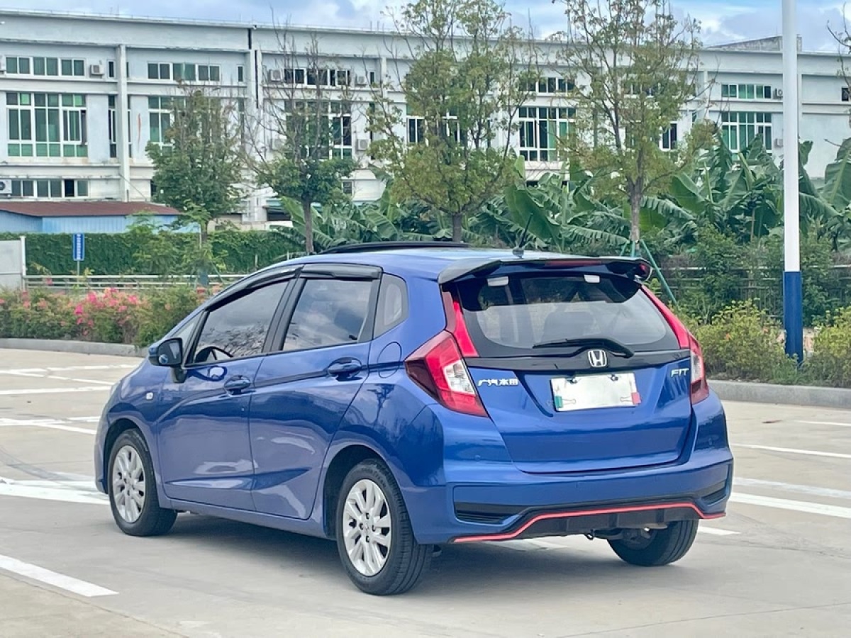 本田 飛度  2018款 1.5L CVT舒適天窗版圖片