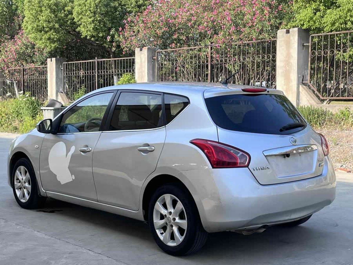 日產(chǎn) 騏達  2011款 1.6L CVT智能型圖片