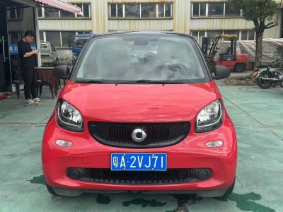 2018年7月 smart fortwo 1.0L 52千瓦硬頂激情版圖片