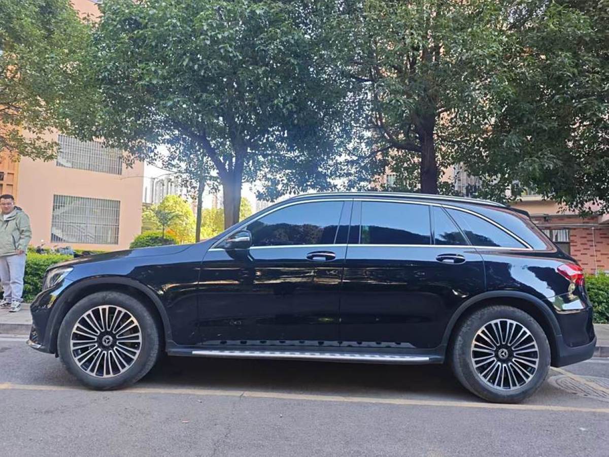 奔馳 奔馳GLC  2019款 GLC 260 4MATIC 動感型圖片