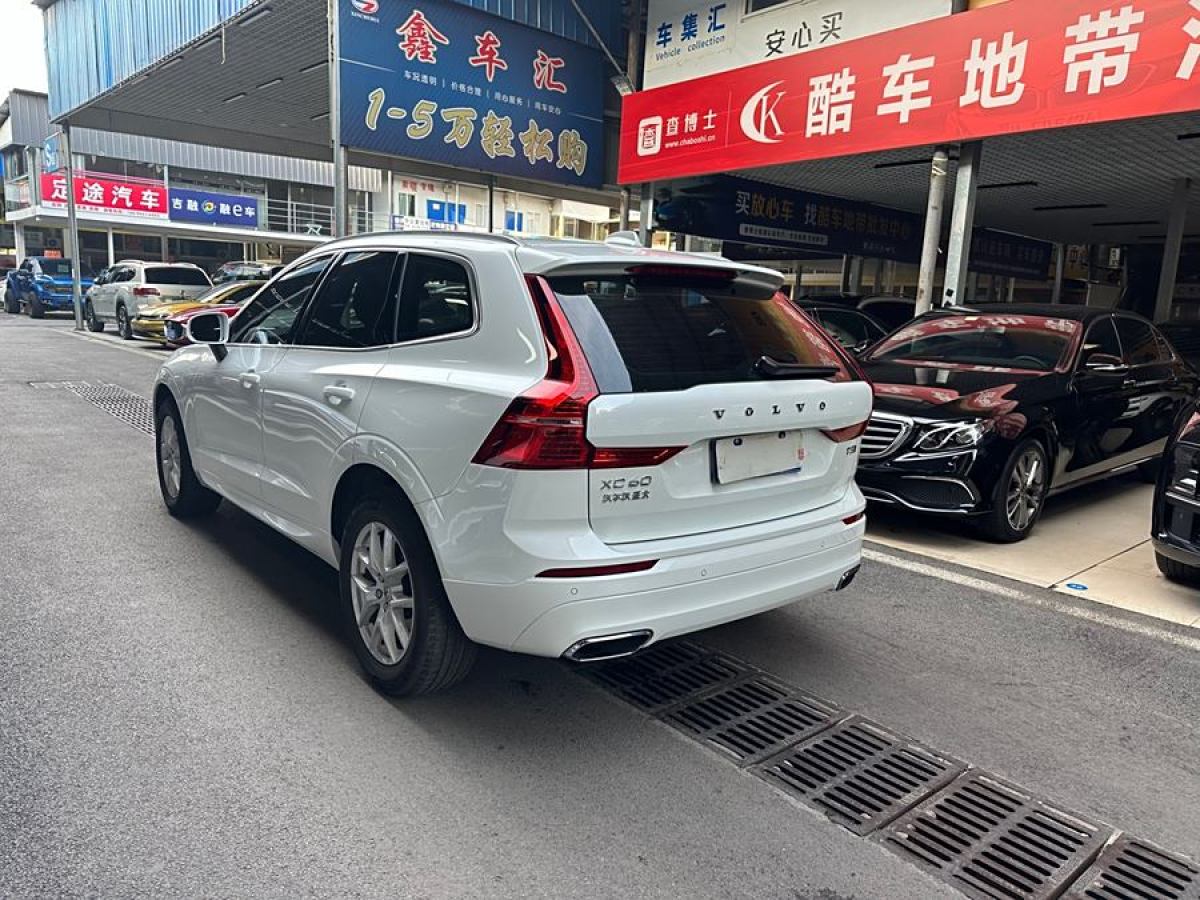 沃爾沃 XC60  2019款  T5 四驅(qū)智逸版 國(guó)VI圖片