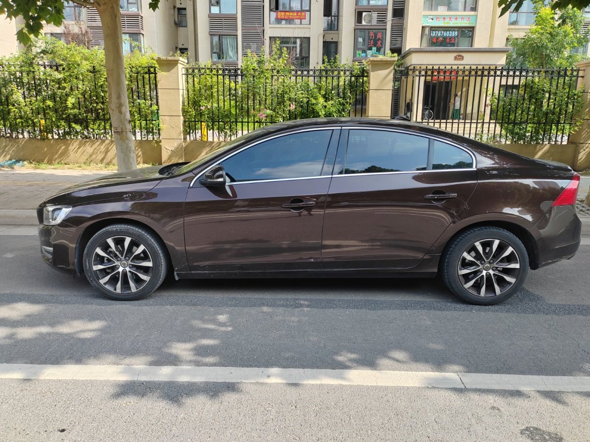 沃尔沃 S60L  2018款 T3 智进进取版图片