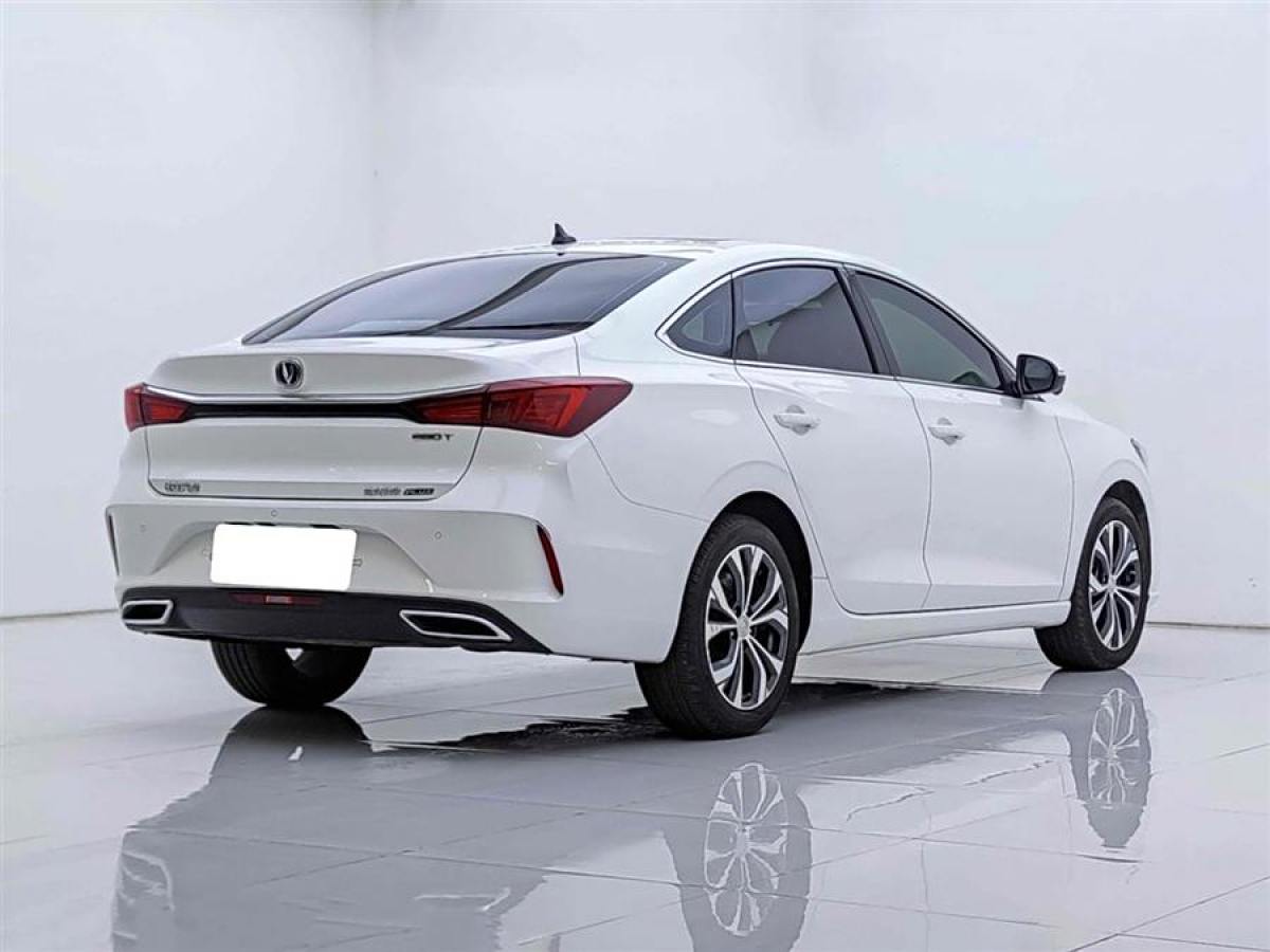 長(zhǎng)安 逸動(dòng)  2021款 PLUS 藍(lán)鯨NE 1.4T GDI DCT旗艦型圖片