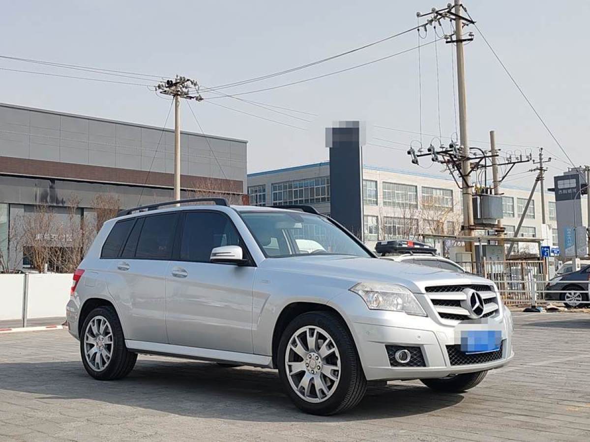 奔馳 奔馳GLK級(jí)  2012款 GLK 300 4MATIC 動(dòng)感型圖片