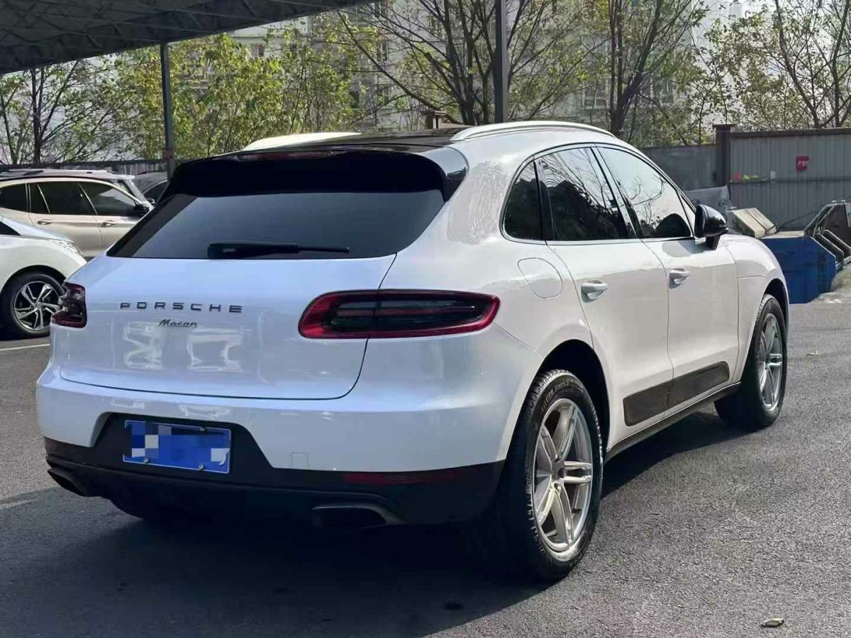 保時(shí)捷 Macan  2014款 Macan 2.0T圖片