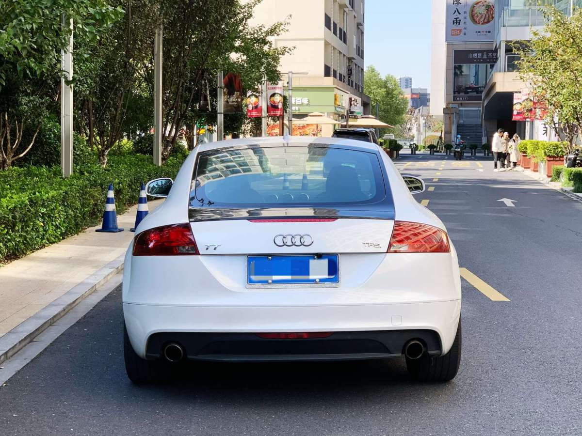 奥迪 奥迪TT  2011款 TT Coupe 2.0TFSI图片