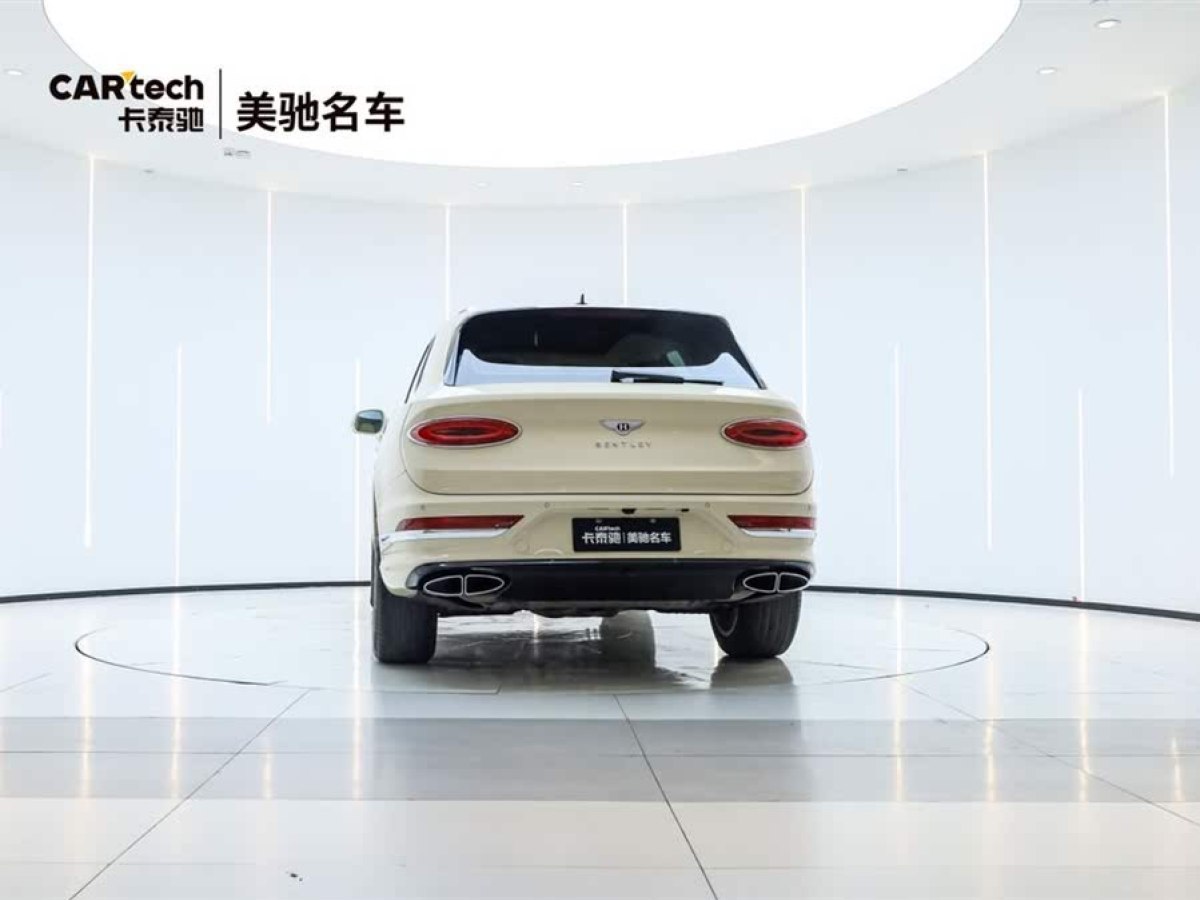 賓利 飛馳  2021款 4.0T V8 標(biāo)準(zhǔn)版圖片