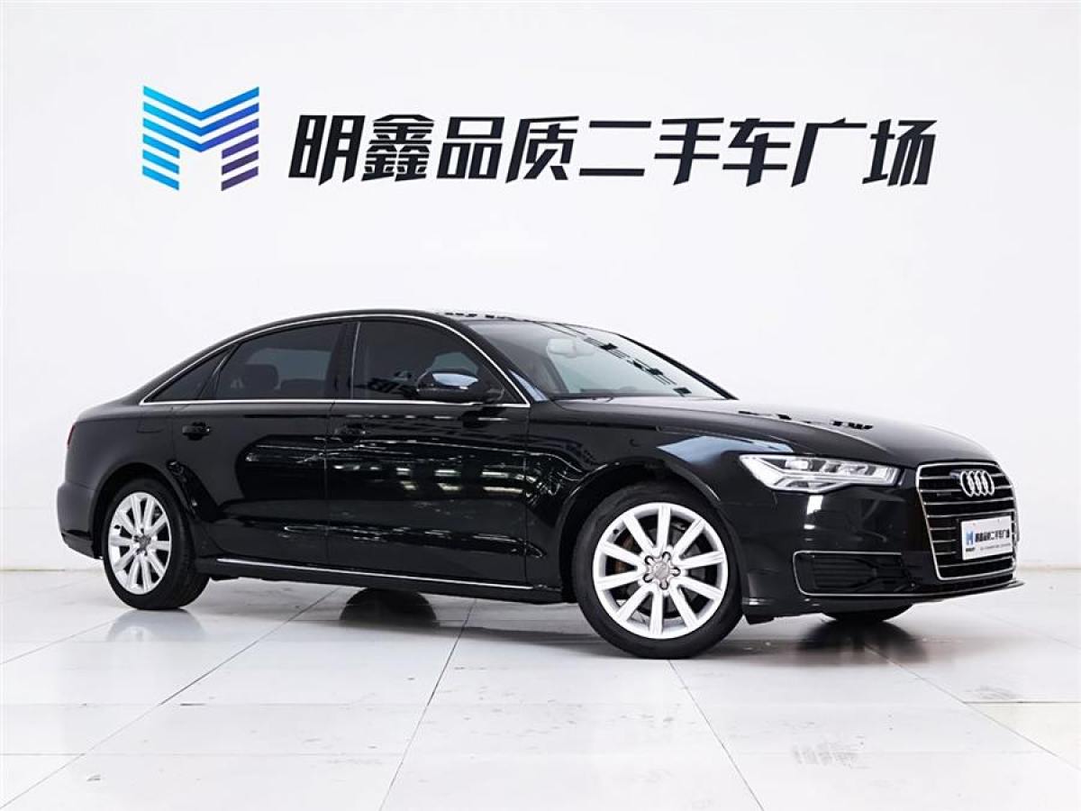 奧迪 奧迪A4L  2018款 30周年年型 30 TFSI 進(jìn)取型圖片