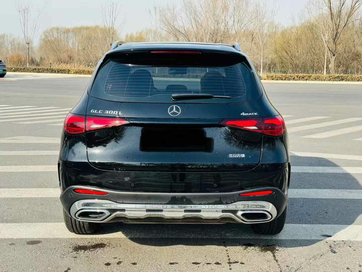 奔馳 奔馳GLC  2024款 GLC 300 4MATIC 轎跑SUV圖片