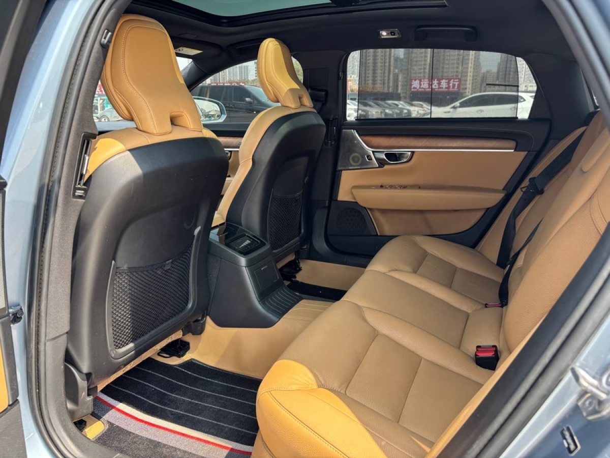 沃爾沃 S90新能源  2019款  T8 E驅(qū)混動 智雅版 國VI圖片