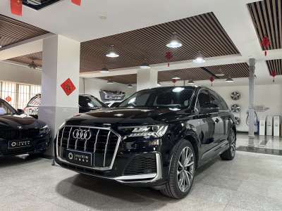 奧迪 奧迪Q7  2020款 55 TFSI quattro S line運動型