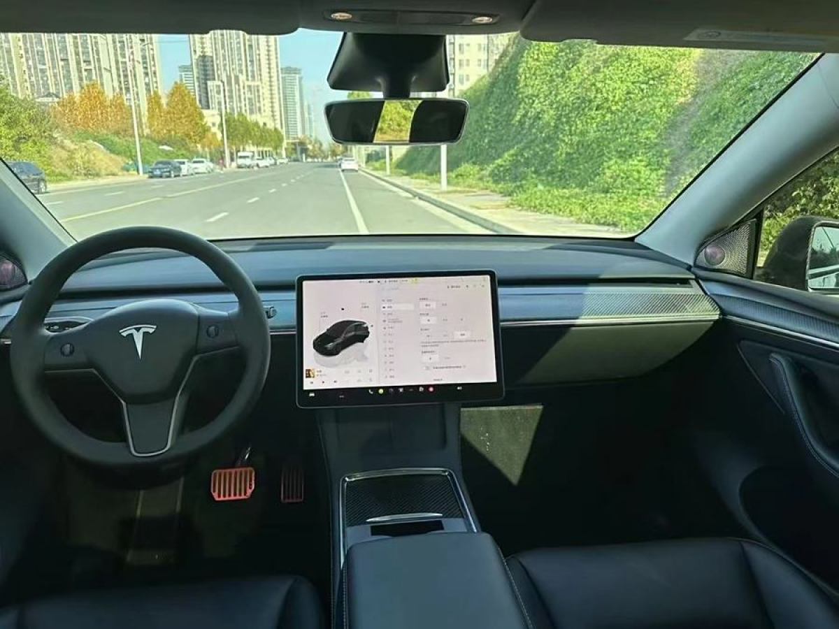 特斯拉 Model 3  2021款 改款 標準續(xù)航后驅(qū)升級版圖片