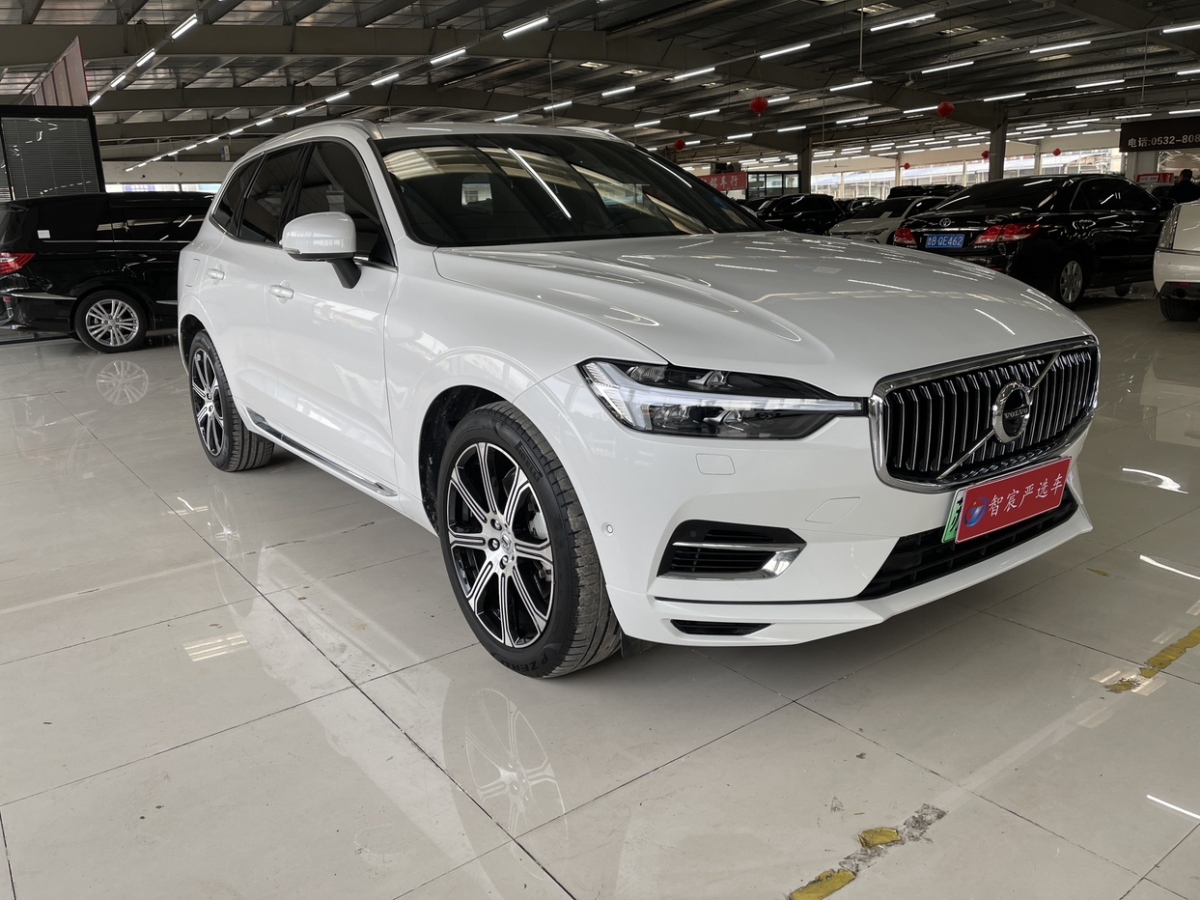 沃爾沃 XC60新能源  2022款 改款 T8 插電混動 四驅(qū)智雅豪華版圖片