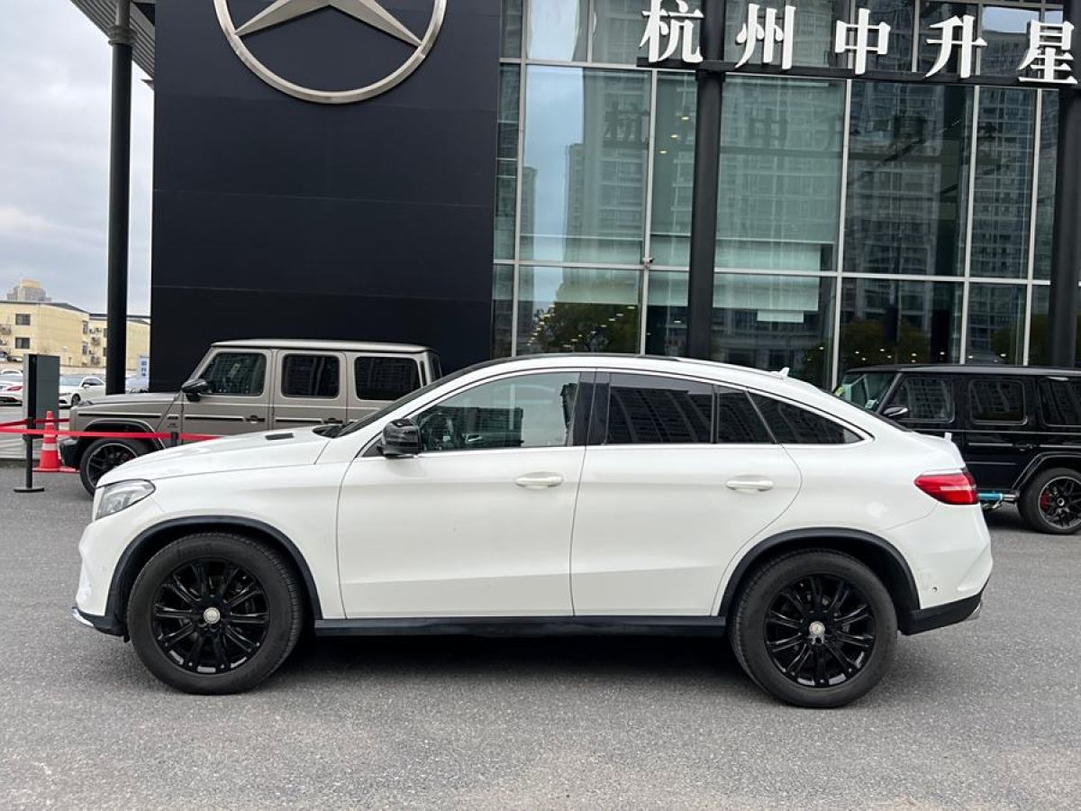 奔馳 奔馳GLE轎跑  2017款 GLE 320 4MATIC 轎跑SUV圖片