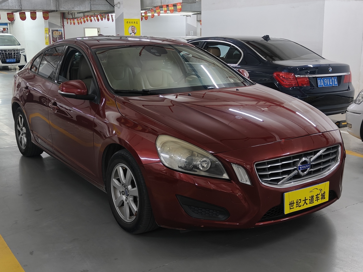 沃尔沃 S60  2011款 2.0T 智尊版图片