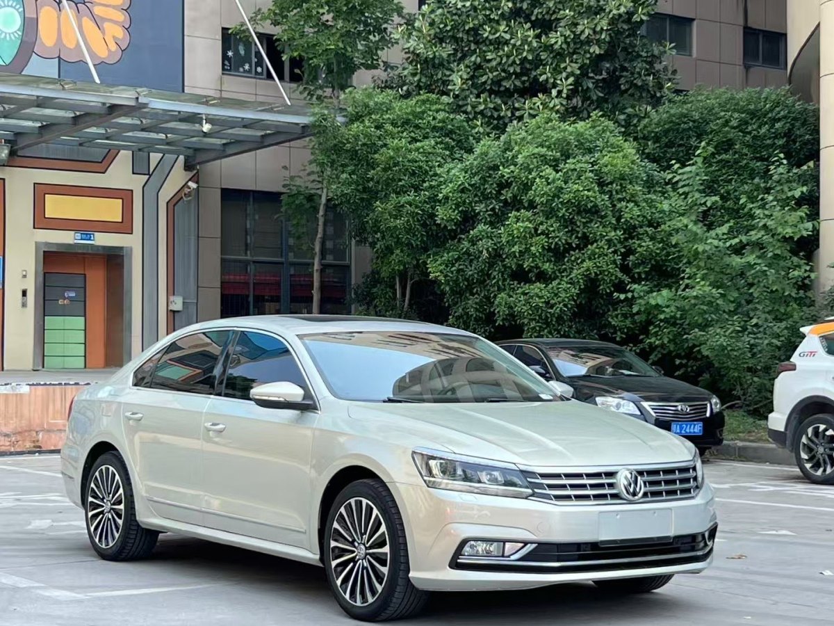 大眾 帕薩特  2016款 330TSI DSG御尊版圖片