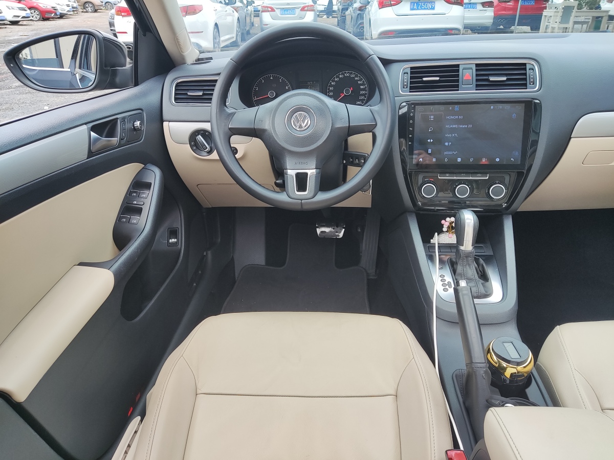 大眾 速騰  2015款 1.6L 自動(dòng)舒適型圖片