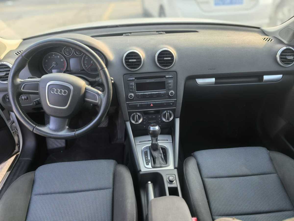 奧迪 奧迪A3  2012款 Sportback 1.8T 豪華型圖片