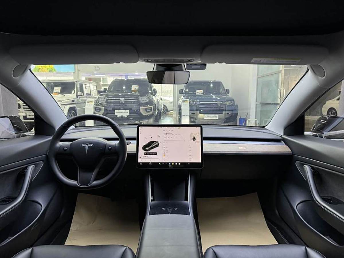 特斯拉 Model 3  2019款 標準續(xù)航后驅(qū)升級版圖片