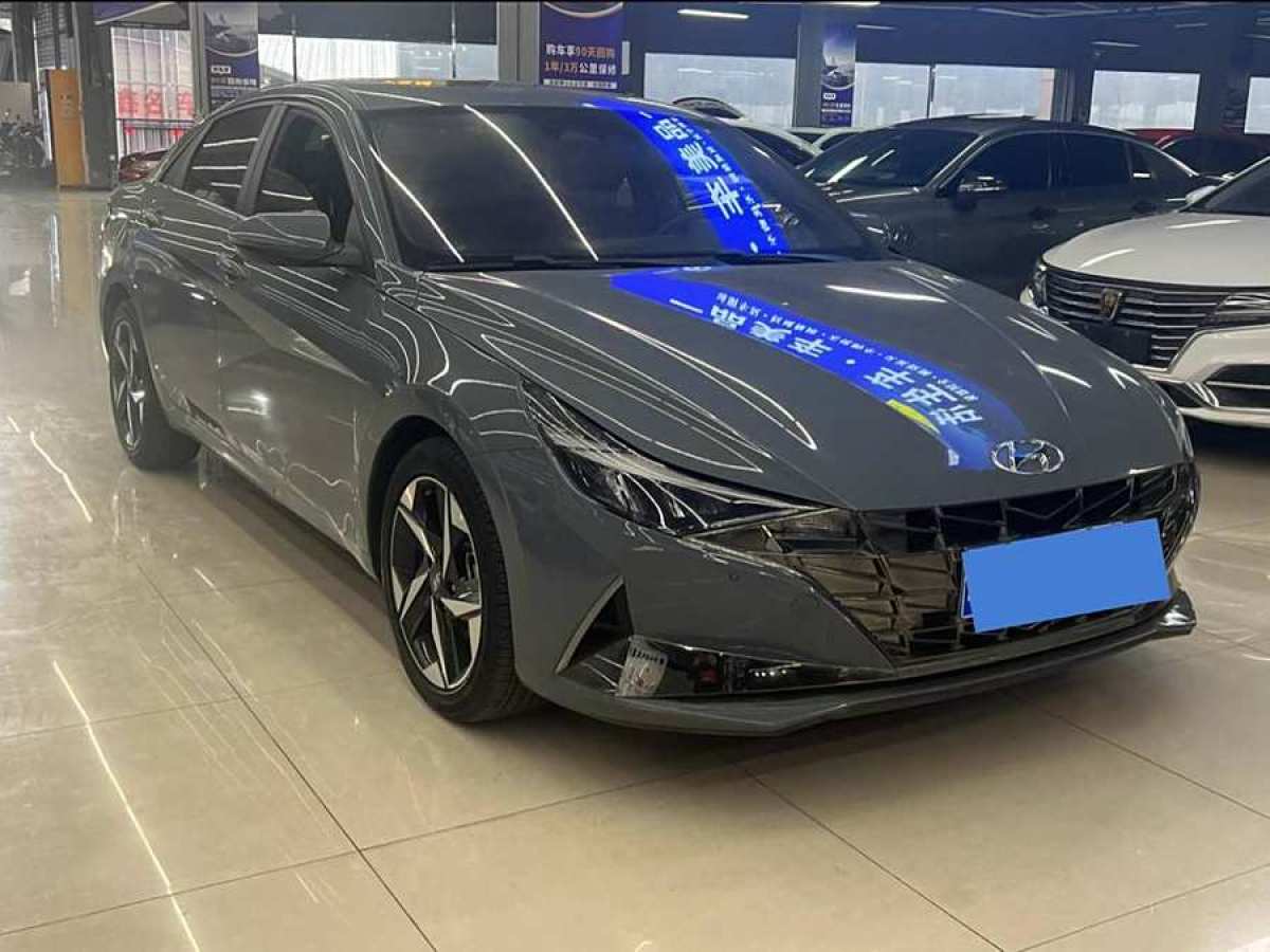 現(xiàn)代 伊蘭特  2022款 240TGDi DCT LUX尊貴版圖片