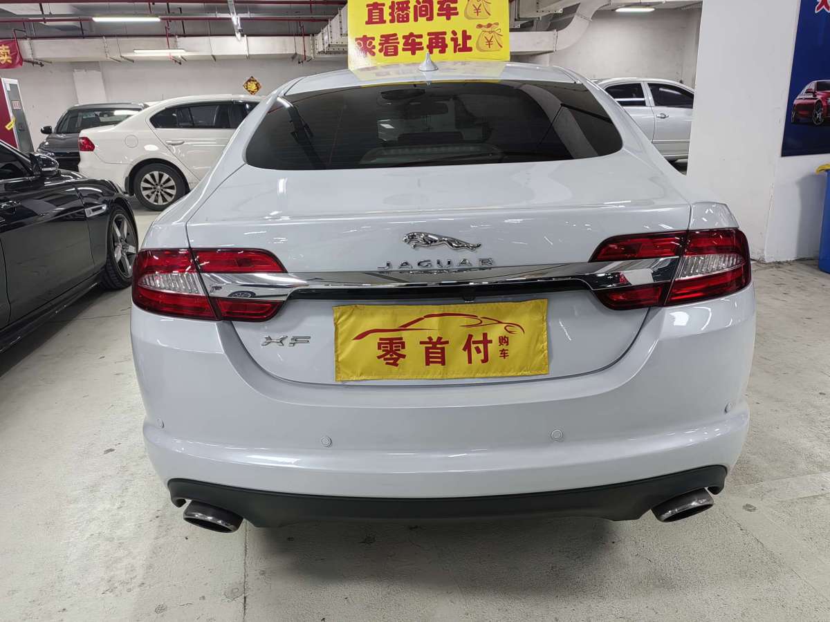 捷豹 XF  2015款 XF 2.0T 80周年典藏豪華版圖片