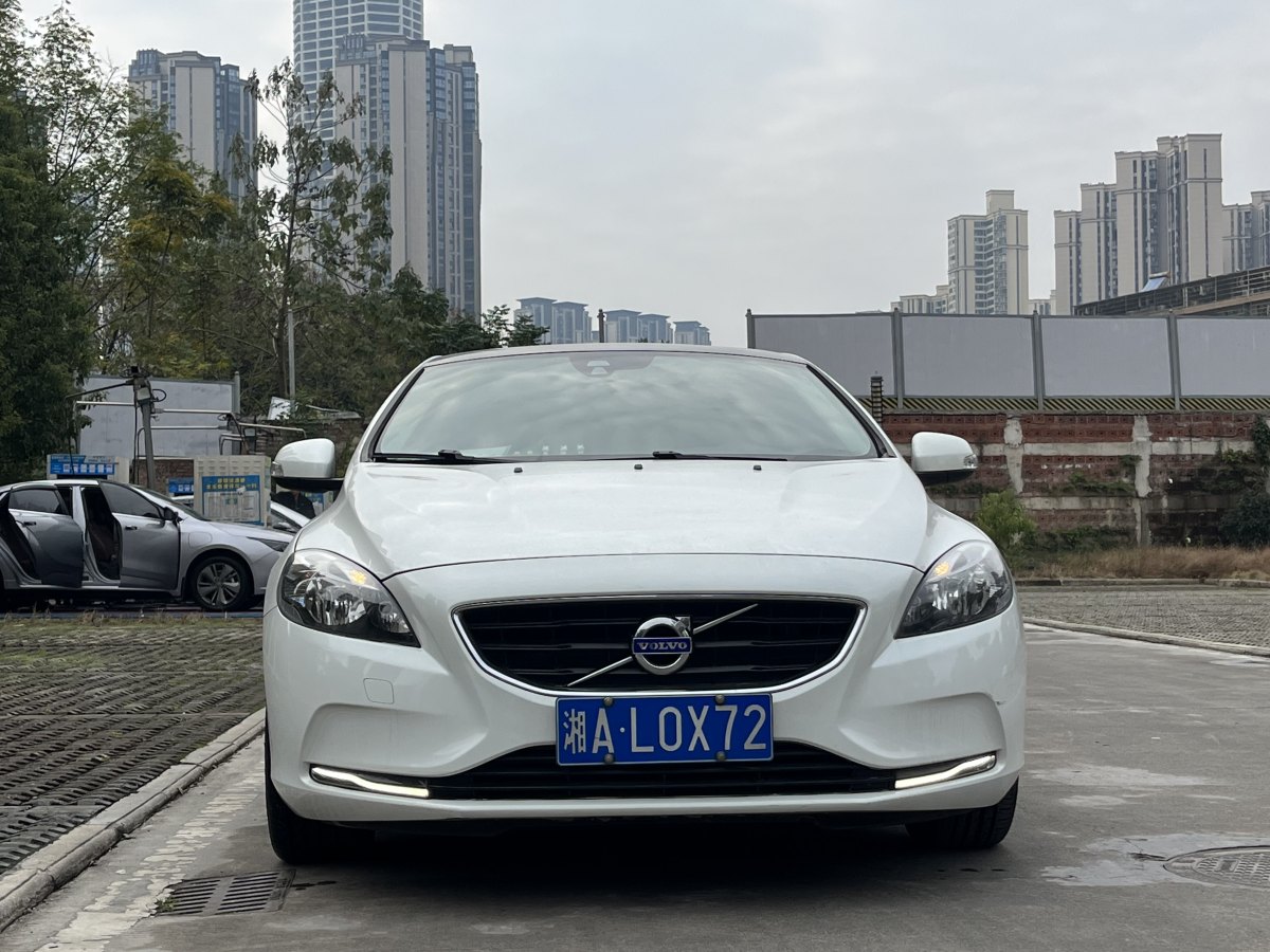 沃爾沃 V40  2014款 2.0T 智逸版圖片