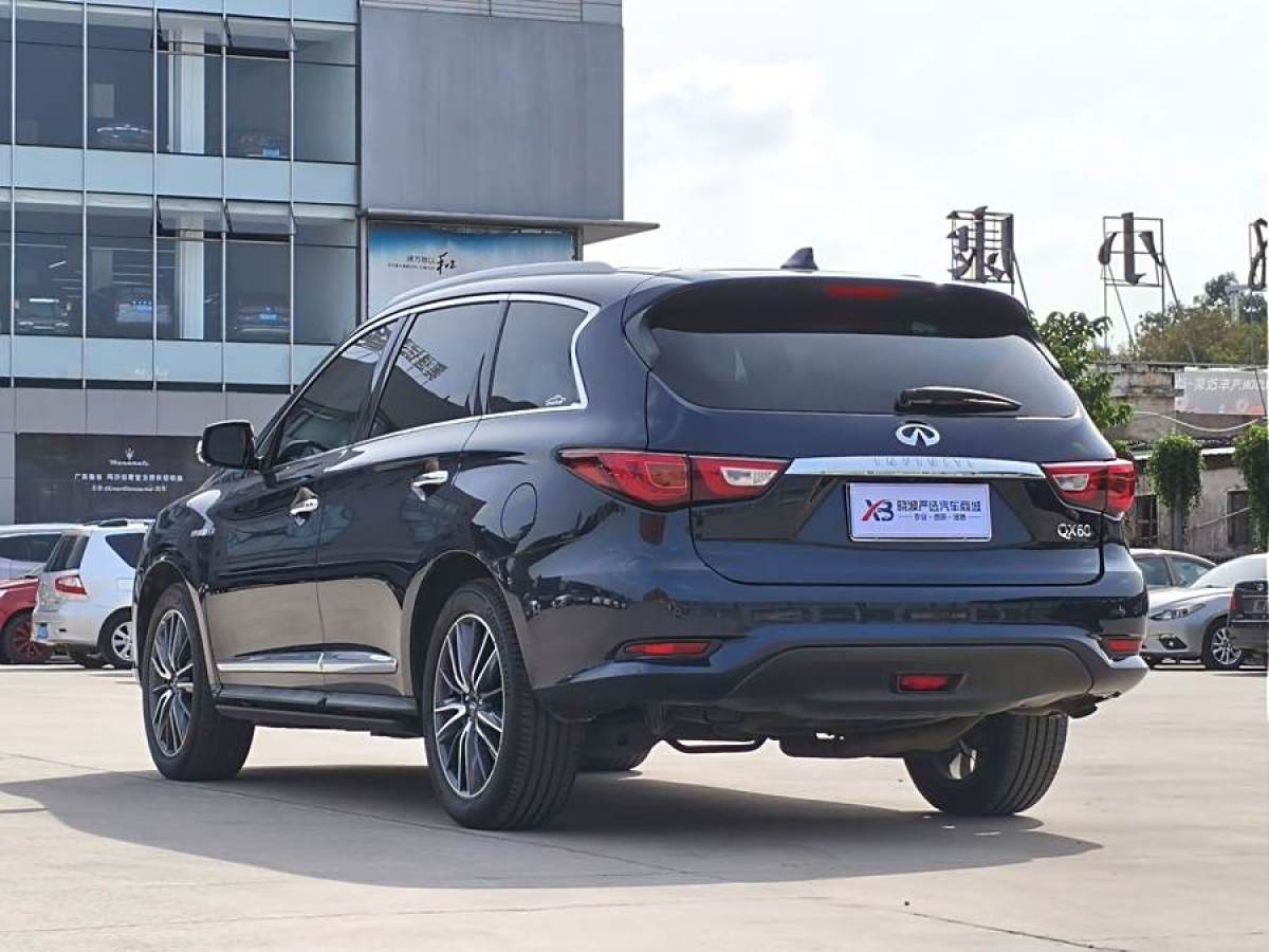 2019年6月英菲尼迪 QX60  2018款 2.5T Hybrid 兩驅(qū)冠軍家庭版