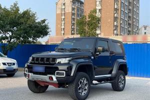 BJ40 北京 2.0T 自動(dòng)四驅(qū)致敬2020版?zhèn)b客型