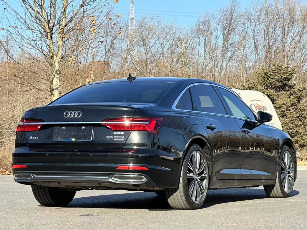 奧迪 奧迪A6L  2022款 55 TFSI quattro 尊享致雅型圖片