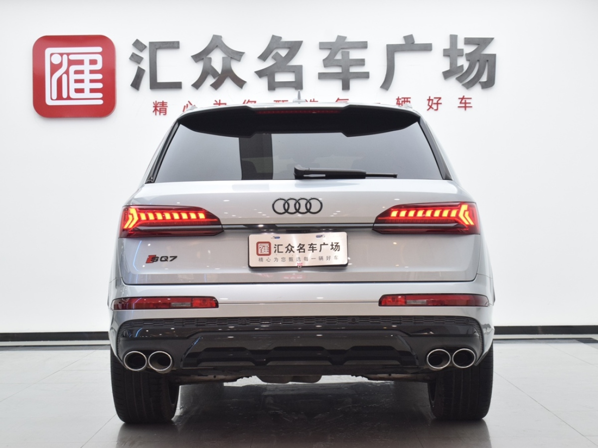 2024年6月奧迪 奧迪SQ7  2024款 4.0 TFSI 暗夜騎士版