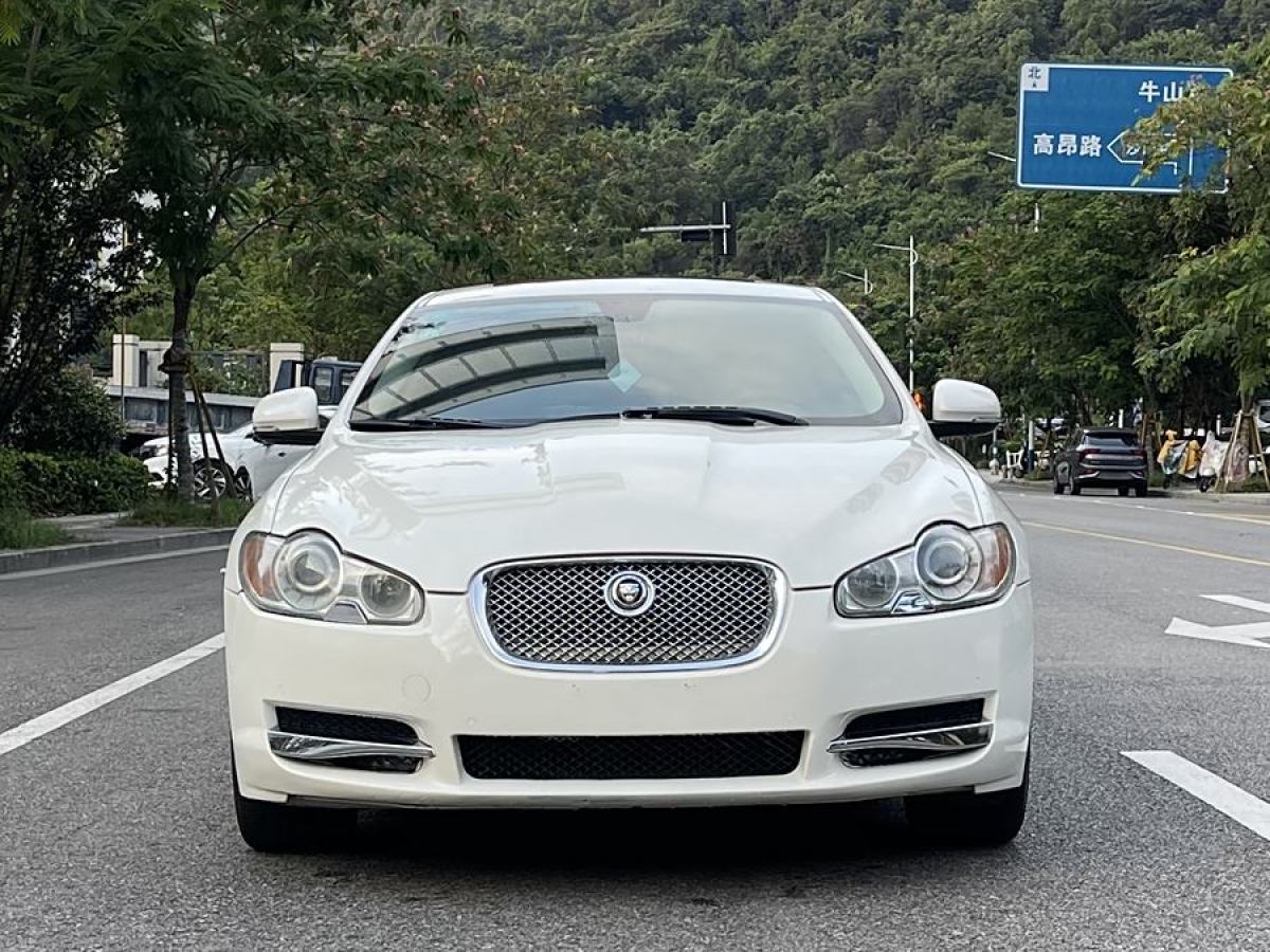 2011年1月捷豹 XF  2009款 XF 3.0L V6豪華版