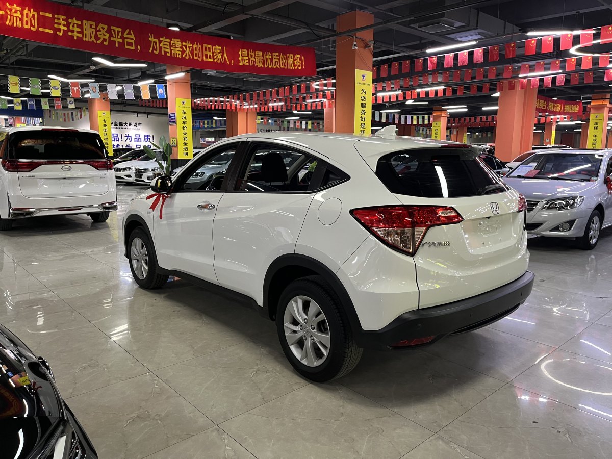 本田 繽智  2015款 1.5L CVT兩驅(qū)舒適型圖片