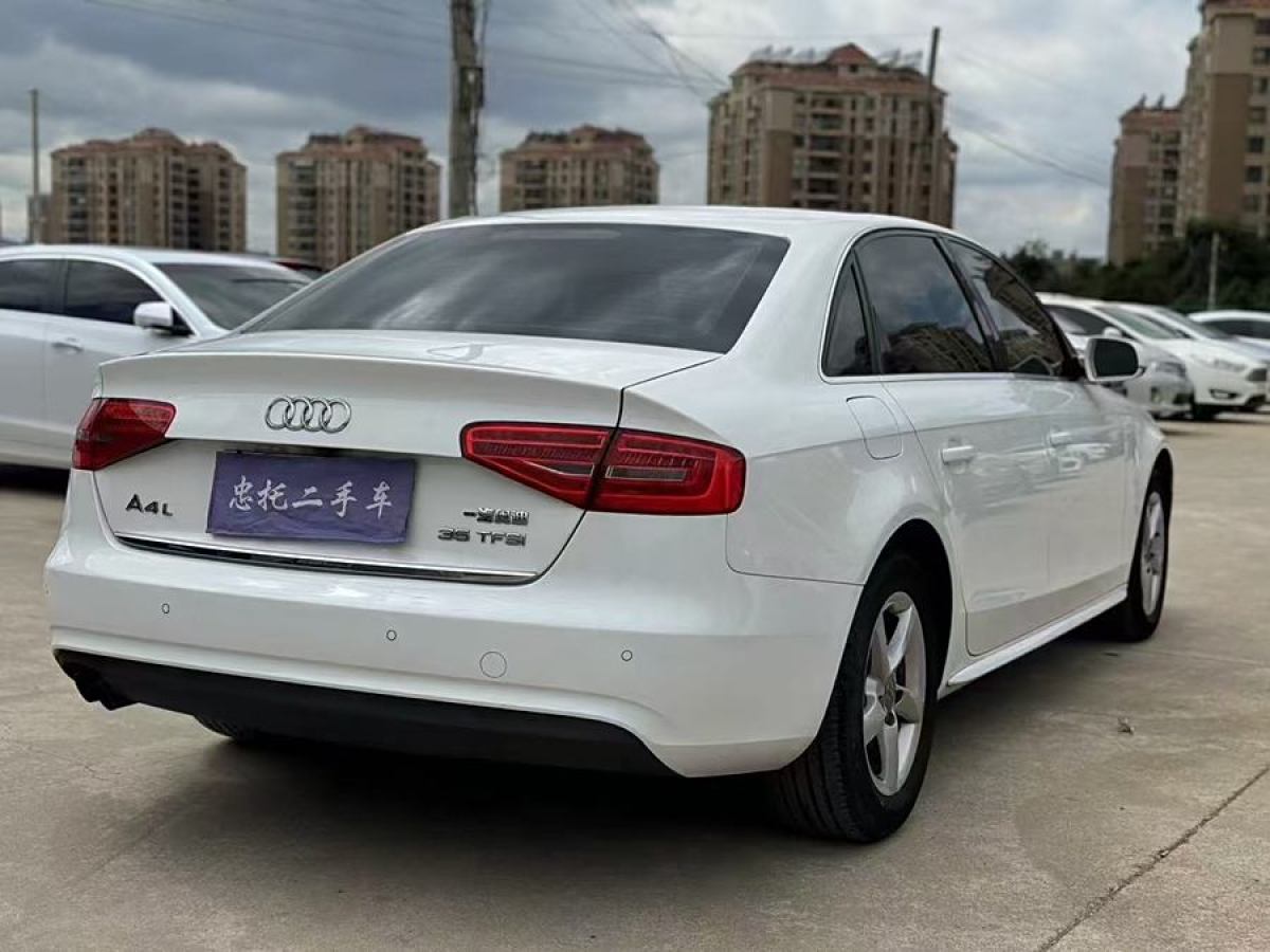 奧迪 奧迪A4L  2013款 35 TFSI 自動(dòng)標(biāo)準(zhǔn)型圖片