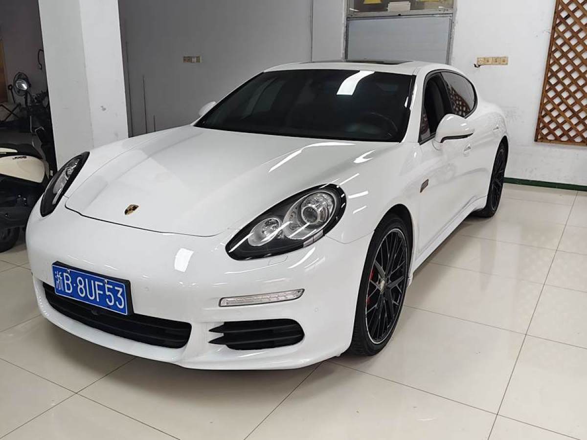 2014年3月保時(shí)捷 Panamera  2014款 Panamera 3.0T