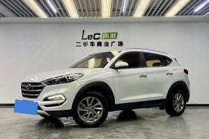 途胜 现代 1.6T 双离合两驱智能型