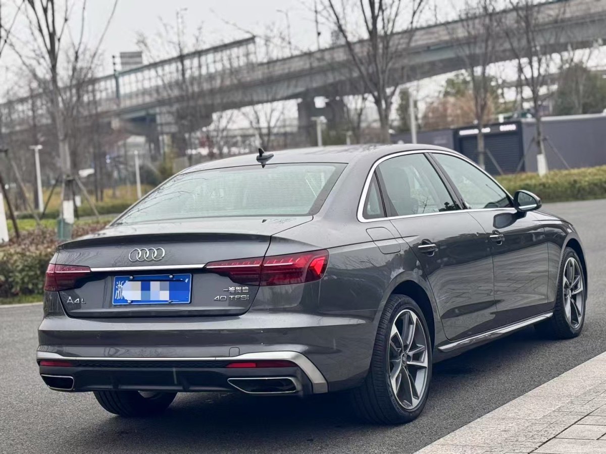 奧迪 奧迪A4L  2022款 40 TFSI 時尚動感型圖片