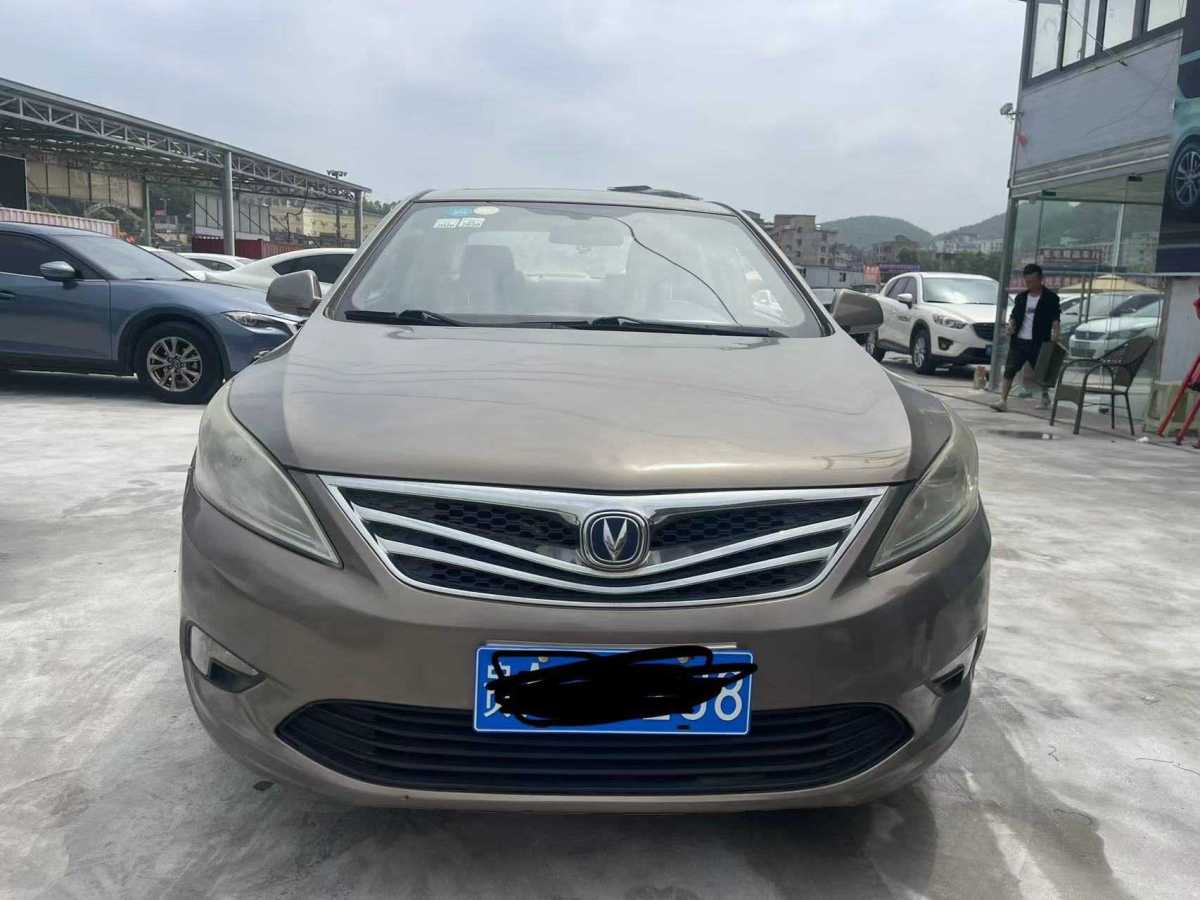 長(zhǎng)安 逸動(dòng)  2013款 1.6L 自動(dòng)尊貴型 國(guó)V圖片